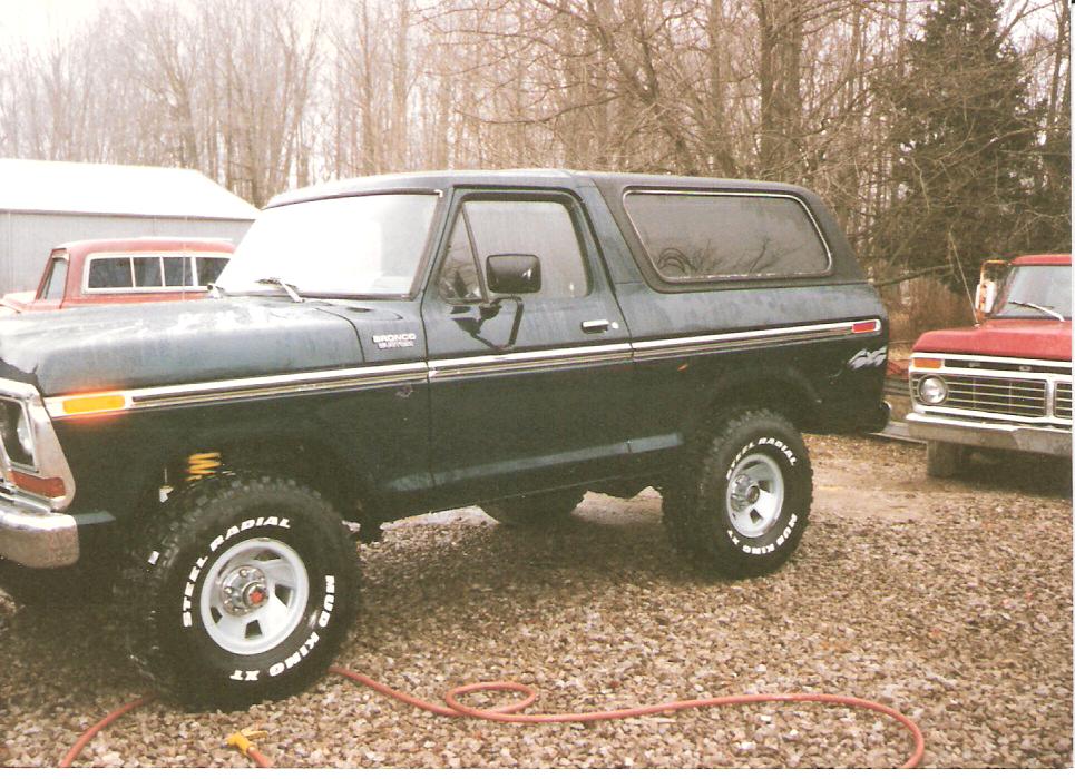 Seales Autobody 1978 Ford Bronco 04